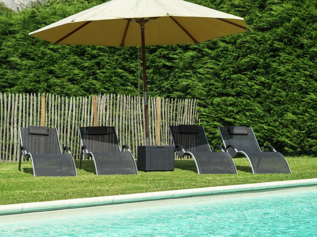 Вілла Modern Mansion In Hasti Re Par Del With Pool Hastiere-par-dela Екстер'єр фото